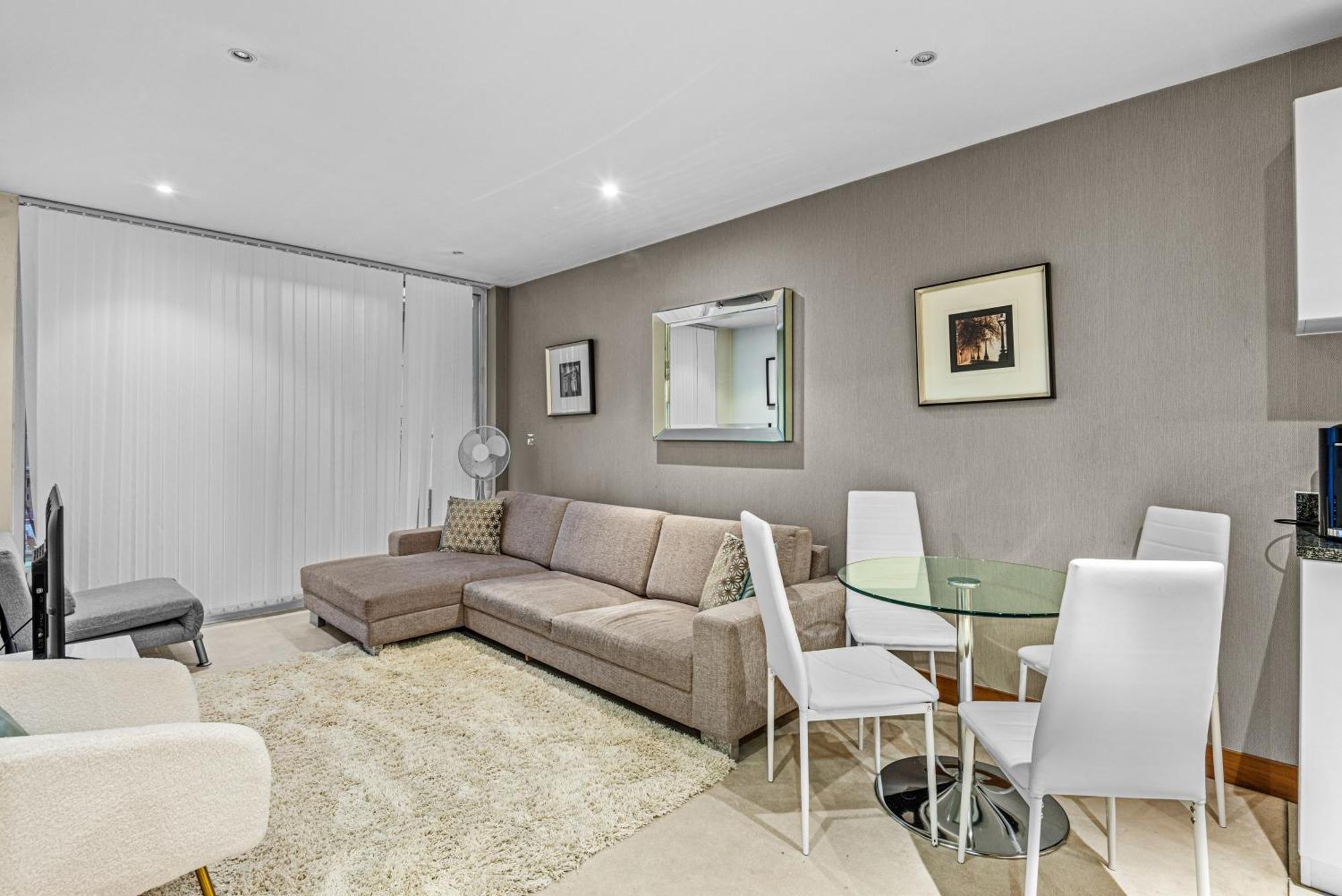 לונדון Londwell, Chelsea Living, Central Flat With Balcony מראה חיצוני תמונה